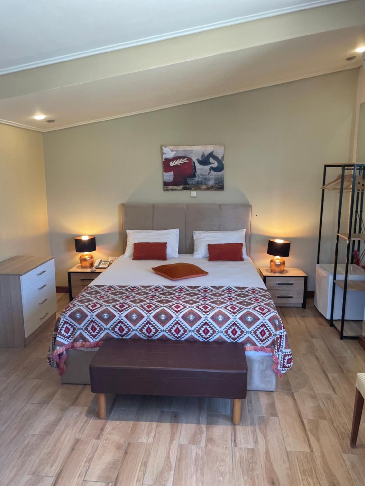 Zen Hotel 2*